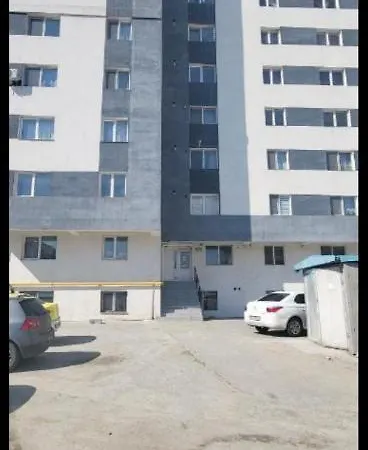 32 Bulevardul Oltenia * קריובה